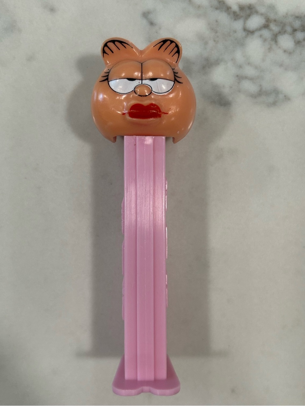 Vintage 90’s Garfield’s Arlene PEZ Dispenser